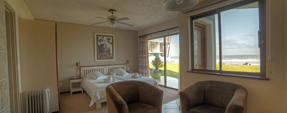 Standard twin room ground floor